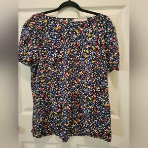 Loft Plus Heart Top Size 14